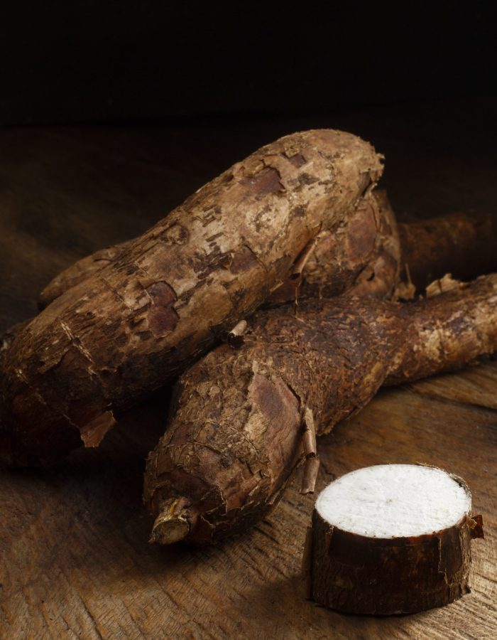 arrangement-nutritious-cassava-roots (1)